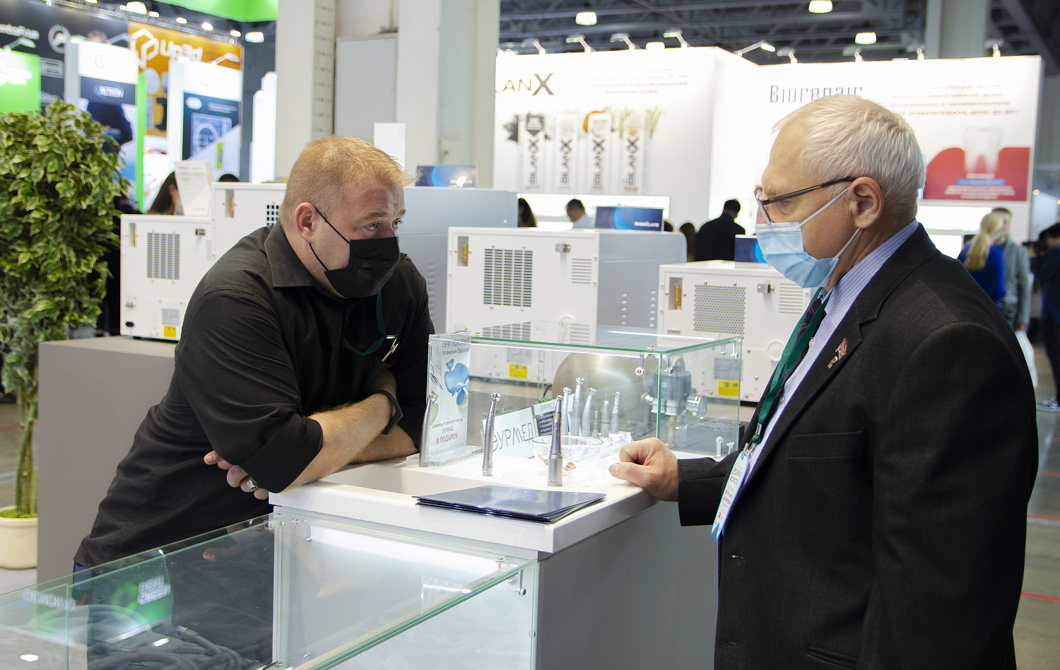 Фотоотчет с выставки ДЕНТАЛ-ЭКСПО 2021